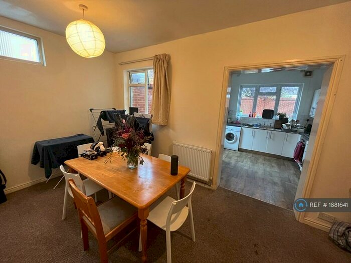 6 Bedroom Terraced House To Rent In Queens Road, Ashley Down, Bristol, BS7