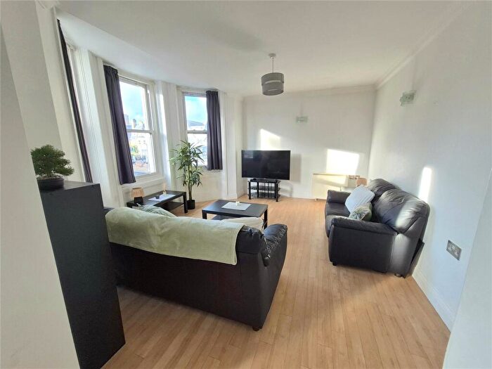 1 Bedroom Apartment For Sale In St. Michaels Road, Bournemouth, Dorset, BH2