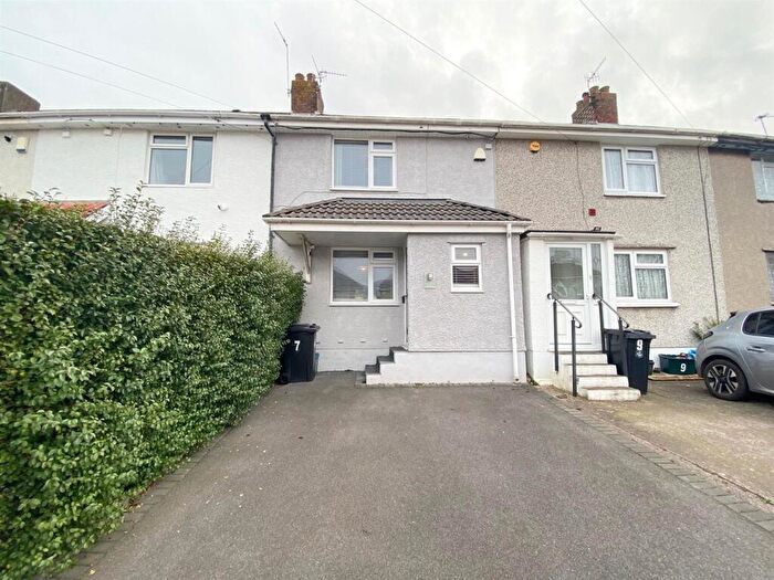 2 Bedroom Terraced House To Rent In Chessington Avenue, Bristol, BS14