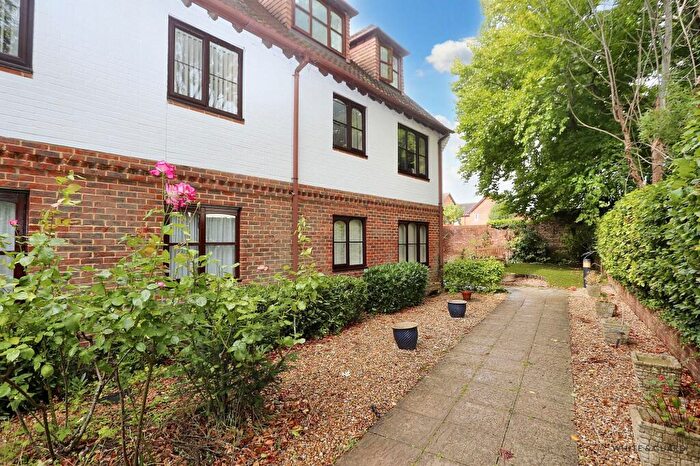 1 Bedroom Retirement Property For Sale In Southbrook Mews, Bishops Waltham, SO32