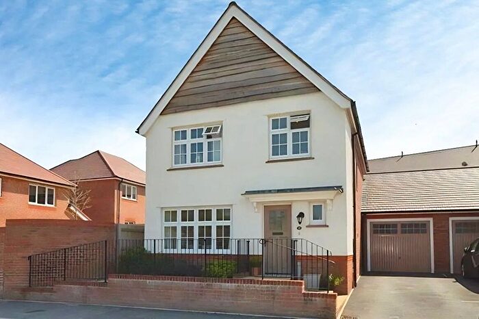 3 Bedroom Detached House For Sale In Primrose Drive, Highweek, Newton Abbot, Devon., TQ12