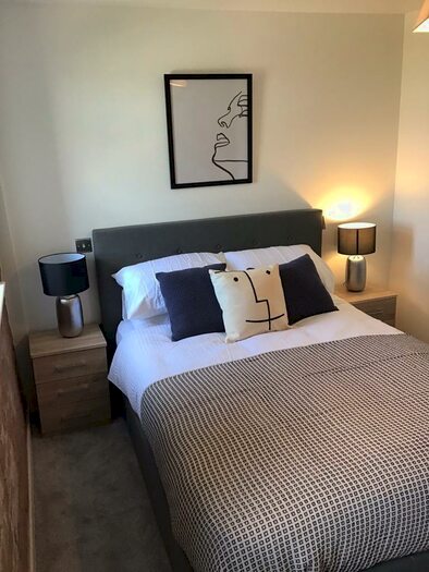 2 Bedroom Apartment To Rent In Cape Street, Bradford, West Yorkshire, BD1