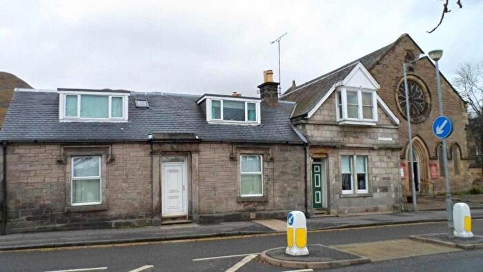 3 Bedroom Semi Detached House To Rent In High Street, Tillicoultry, Clackmannanshire, FK13