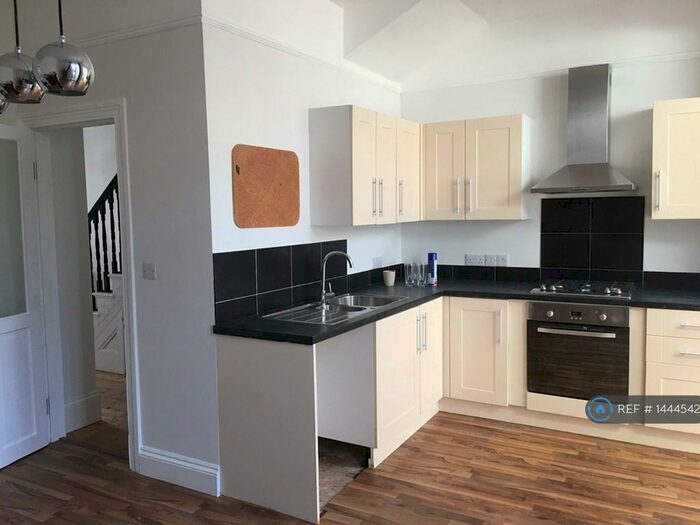 3 Bedroom Terraced House To Rent In Ganna Park Road, Plymouth, PL3