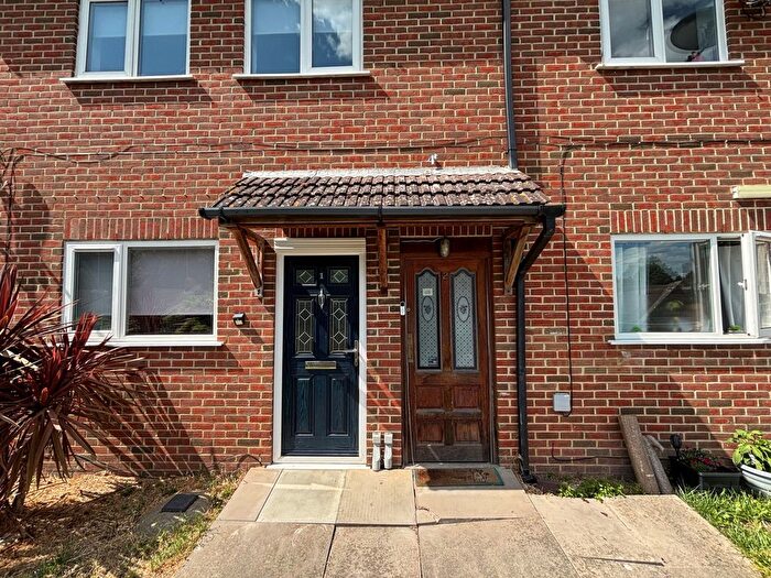 1 Bedroom Flat To Rent In St Francis Close, Strood, ME2