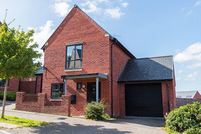 3 Bedroom Detached House To Rent In Lavender Way, Wincobank, Sheffield, S5