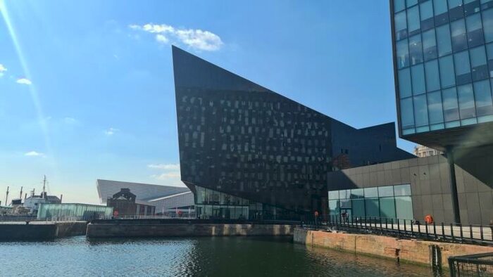 2 Bedroom Apartment To Rent In Mann Island Liverpool, L3