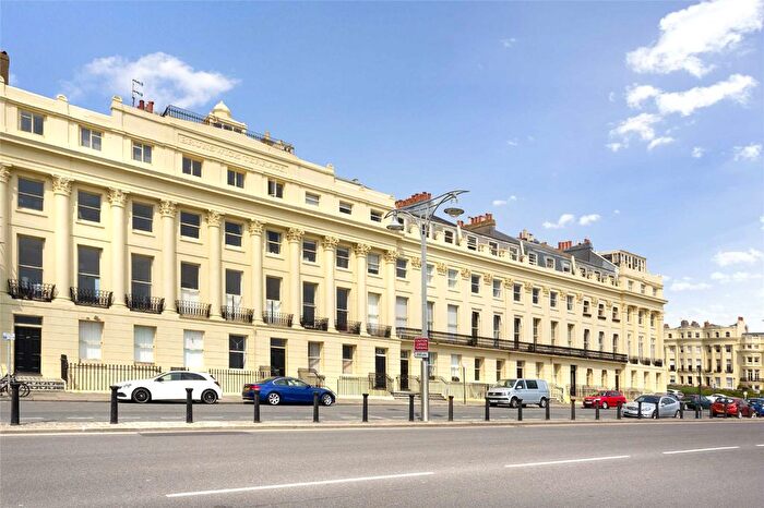 2 Bedroom Flat To Rent In Brunswick Terrace, Hove, BN3