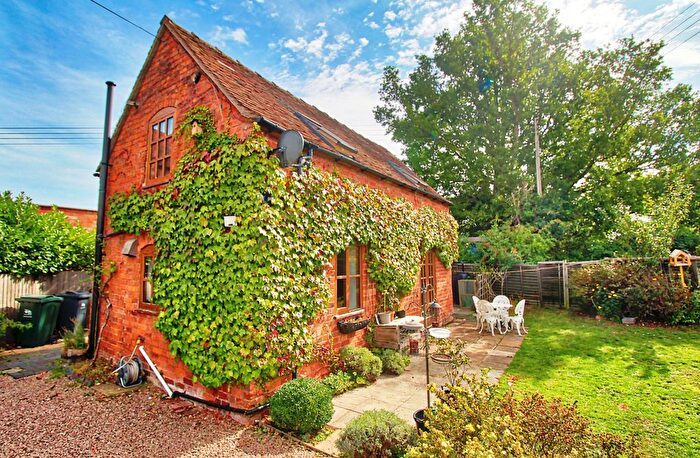 2 Bedroom Cottage For Sale In Gloucester Road, Malvern, WR13