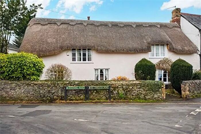 5 Bedroom Cottage To Rent In Fore Street, Kingsteignton, Newton Abbot, Devon., TQ12