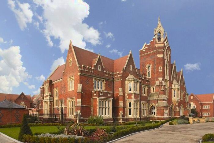 1 Bedroom Flat To Rent In The Galleries, Warley, Brentwood, CM14