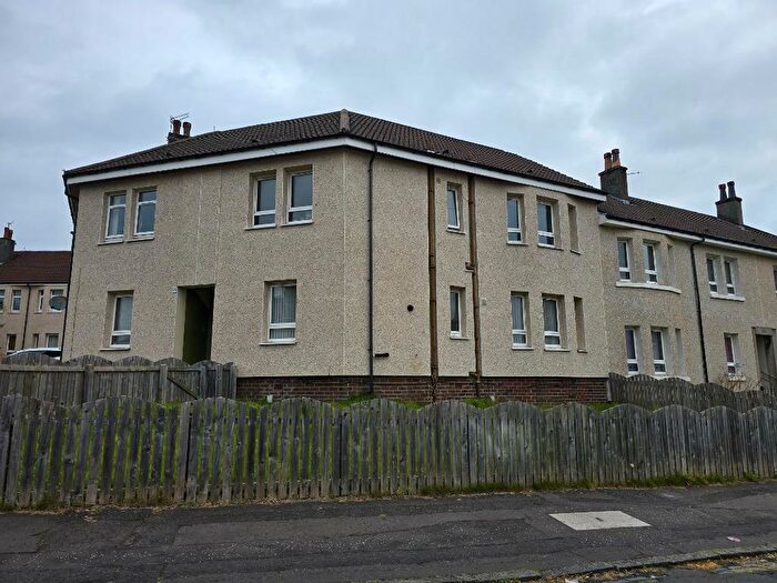 2 Bedroom Flat To Rent In Netherhill Crescent, Paisley, PA3