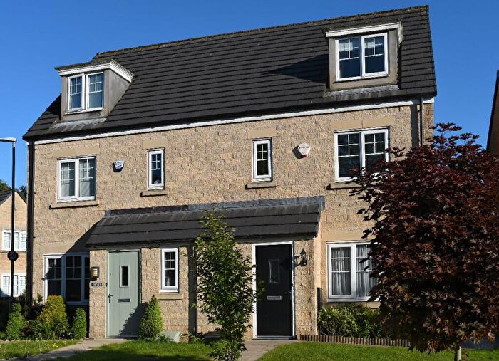 4 Bedroom Semi-Detached House For Sale In Moor Platt, Caton, LA2