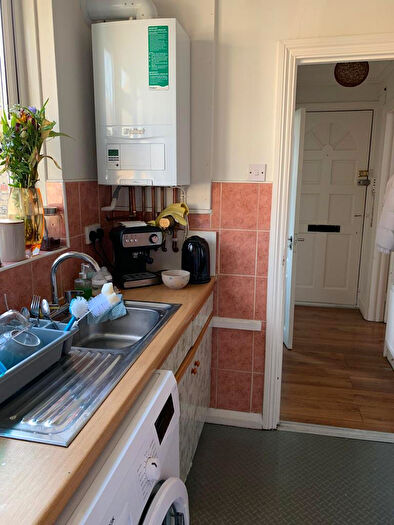 1 Bedroom Flat To Rent In North Street, Barking, London, IG11