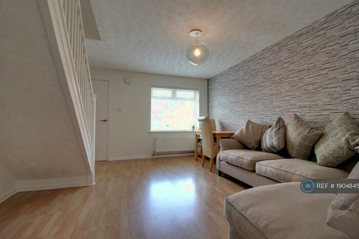 2 Bedroom Terraced House To Rent In Mariner Avenue, Birmingham, B16