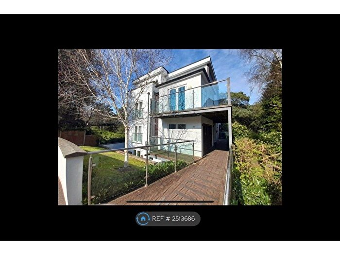 1 Bedroom Flat To Rent In Crescent Road, Bournemouth, BH2