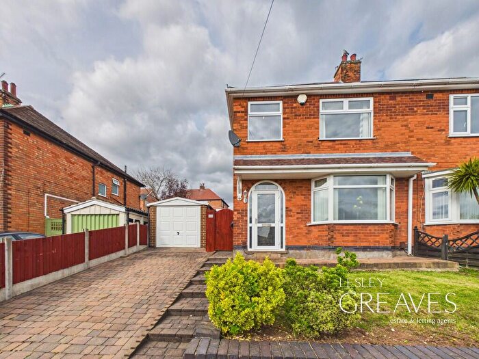 3 Bedroom Semi Detached House For Sale In St Michaels Avenue, Gedling, Nottingham, NG4