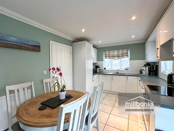 4 Bedroom Detached House For Sale In Bell Meadow, Hingham, NR9