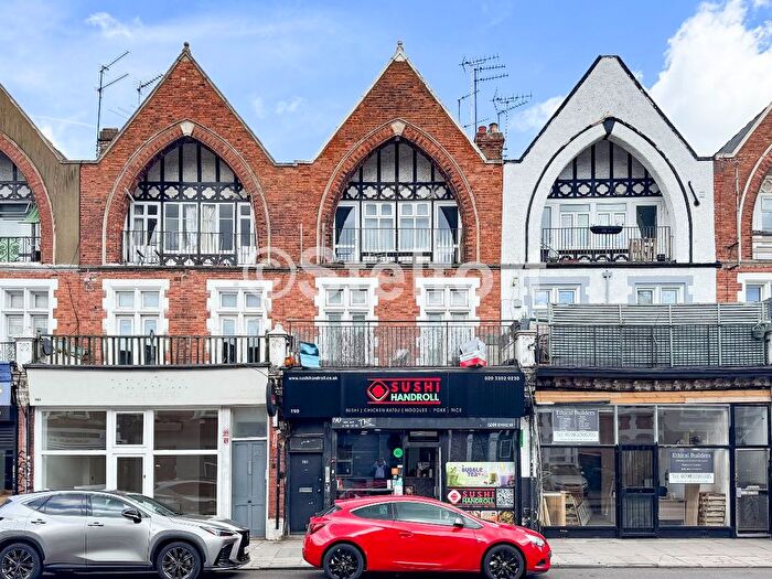 Studio To Rent In Archway Road, London, N6