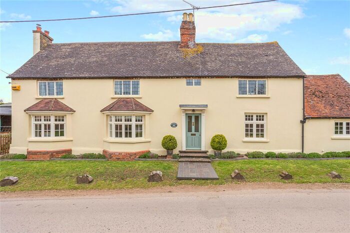 5 Bedroom Detached House For Sale In Main Street, Hoggeston, Buckinghamshire, MK18