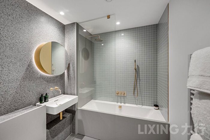 2 Bedroom Flat For Sale In Greenwich Peninsula, SE10