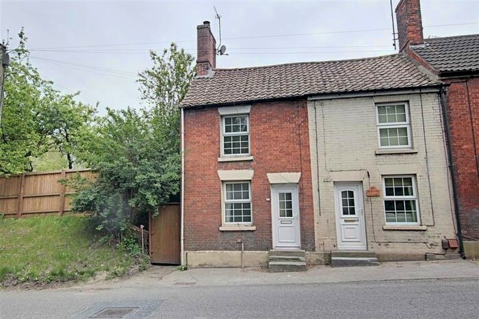 2 Bedroom Terraced House To Rent In Chalford, Westbury, BA13