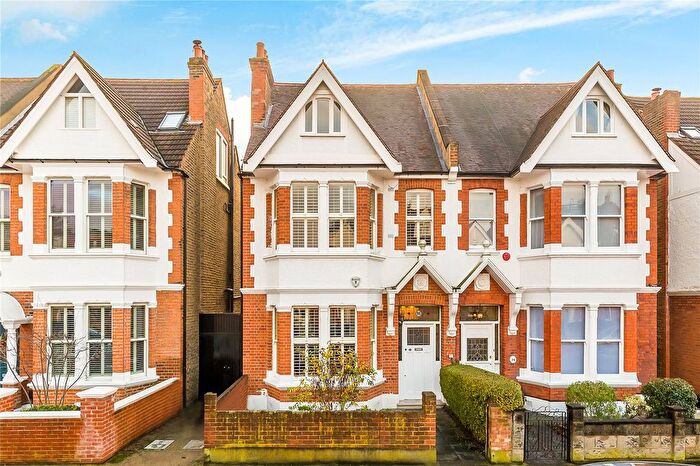 5 Bedroom Semi-Detached House To Rent In Wavendon Avenue, Chiswick, London, W4