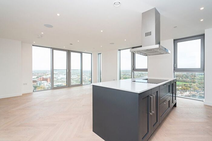 3 Bedroom Flat To Rent In Clarendon Road, Watford, Hertfordshire, WD17