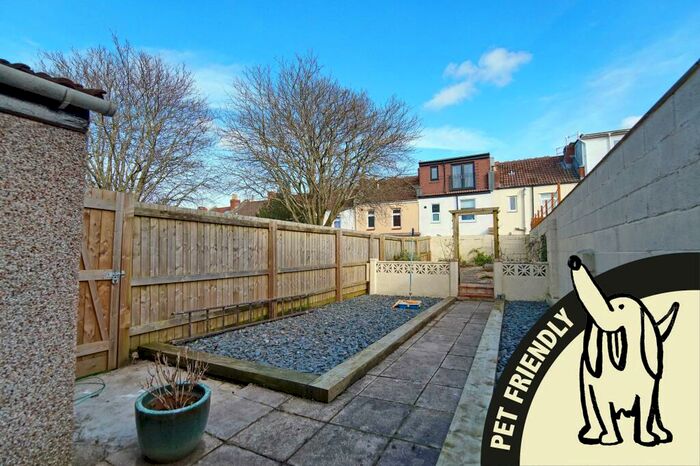 2 Bedroom End Of Terrace House To Rent In The Nursery, Southville, Bristol, BS3