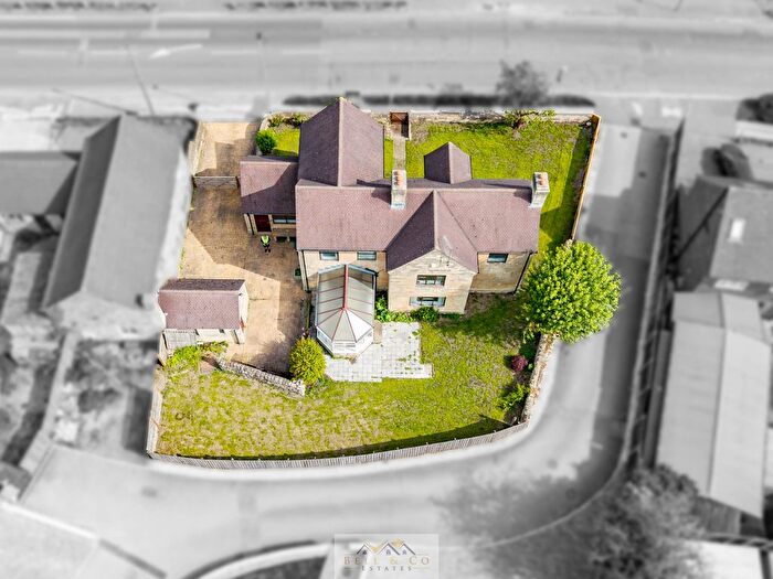 4 Bedroom Detached House For Sale In Manor Farm House, Wales, Sheffield, S26