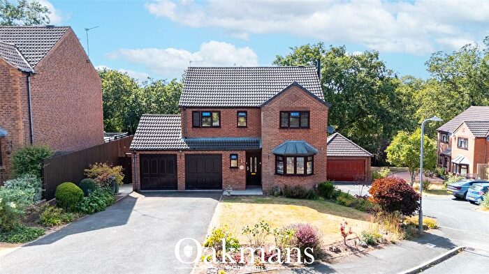4 Bedroom Detached House For Sale In Duxford Close, Redditch, B97