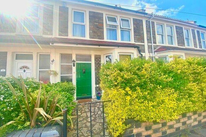 3 Bedroom Property To Rent In Parnall Road, Fishponds, Bristol, BS16