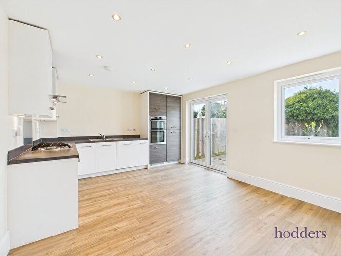 4 Bedroom Terraced House To Rent In Hawker Drive, Addlestone, Surrey, KT15