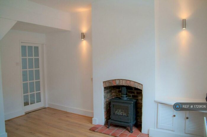 2 Bedroom Terraced House To Rent In Regent Street, Moulton, Northwich, CW9