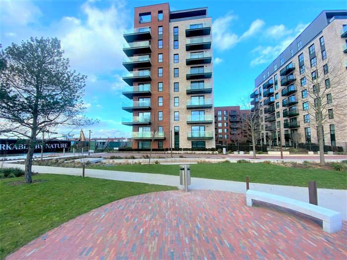 2 Bedroom Flat To Rent In Sibley House, Cedrus Avenue, Southall, UB1