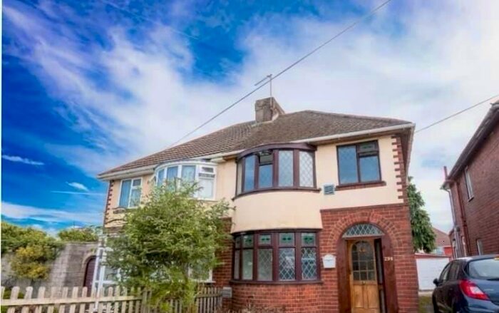 3 Bedroom Property To Rent In Oldbury Road, Rowley Regis, B65