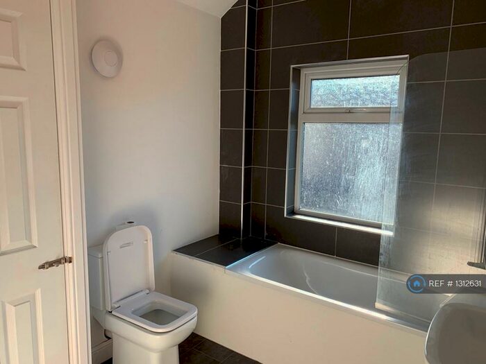 2 Bedroom Terraced House To Rent In Richard Street, Crewe, CW1