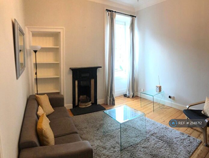 1 Bedroom Flat To Rent In Roseburn Street, Edinburgh, EH12