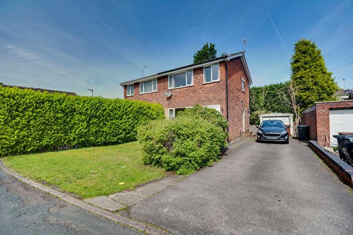 3 Bedroom Semi-Detached House For Sale In Gowy Close, Alsager, ST7