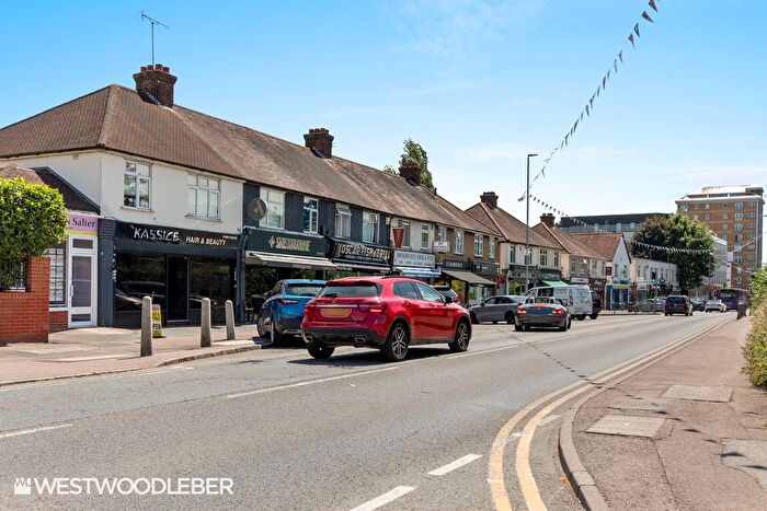 1 Bedroom Maisonette To Rent In High Road, Broxbourne, EN10