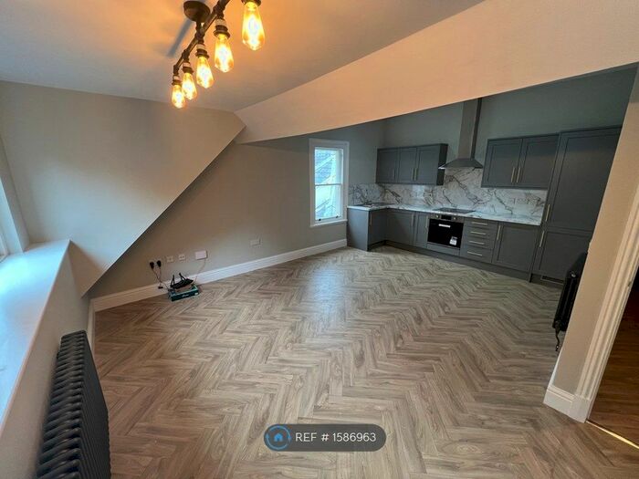 1 Bedroom Flat To Rent In Eastham House, Eastham, Wirral, CH62