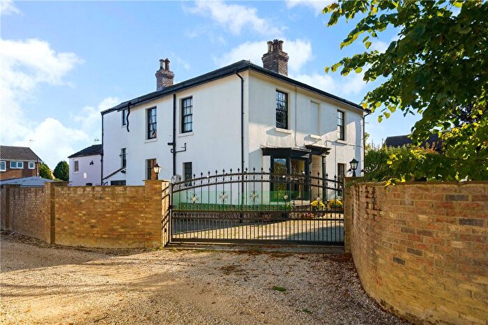 6 Bedroom Detached House For Sale In Doncaster Road, Selby, North Yorkshire, YO8