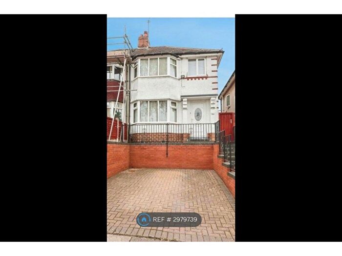 3 Bedroom Semi Detached House To Rent In Widney Avenue, Birmingham, B29