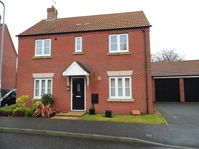 3 Bedroom Detached House To Rent In Ironwood Avenue, Desborough, Kettering, Northants, NN14