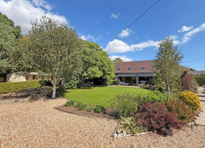 4 Bedroom Detached House For Sale In Fletchers Barn, Fletchers Lane, Sidlesham, West Sussex, PO20