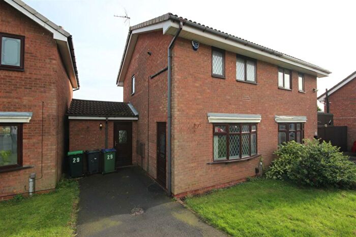 2 Bedroom Semi-Detached House To Rent In Midhill Drive, Rowley Regis, B65