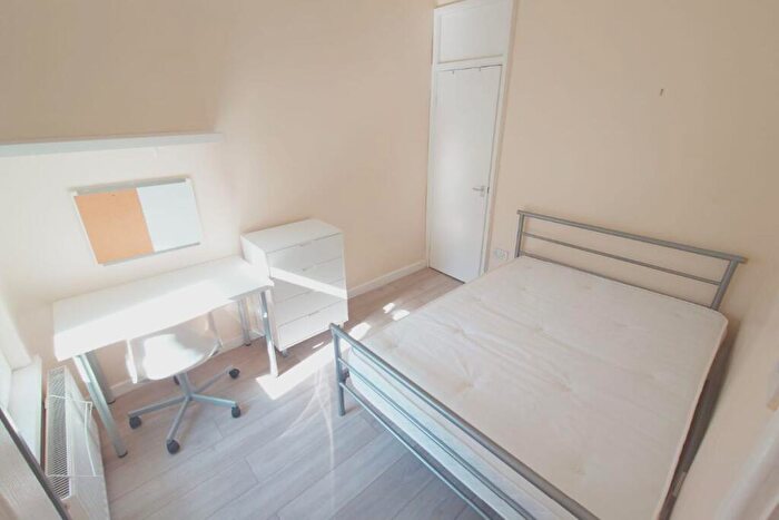 4 Bedroom Terraced House To Rent In Ridley Road, Liverpool, L6