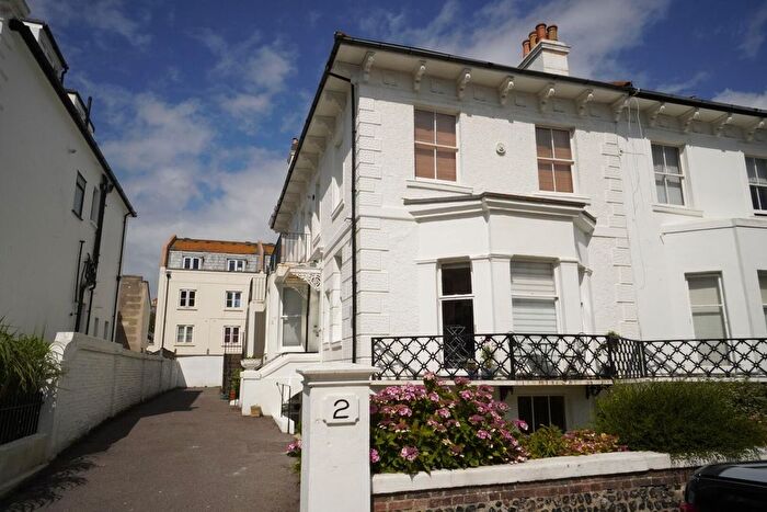 1 Bedroom Flat For Sale In Medina Villas, Hove, Brighton, BN3