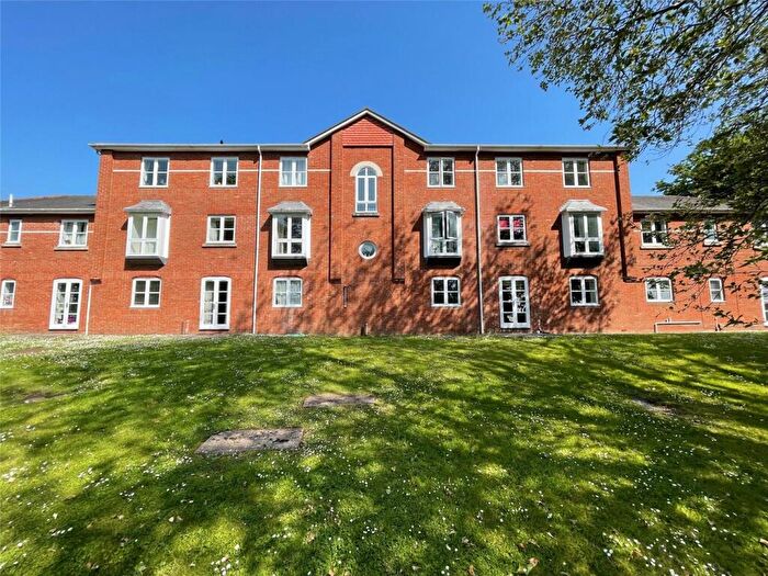 1 Bedroom Apartment To Rent In Addington Court, Horseguards, Exeter, Devon, EX4