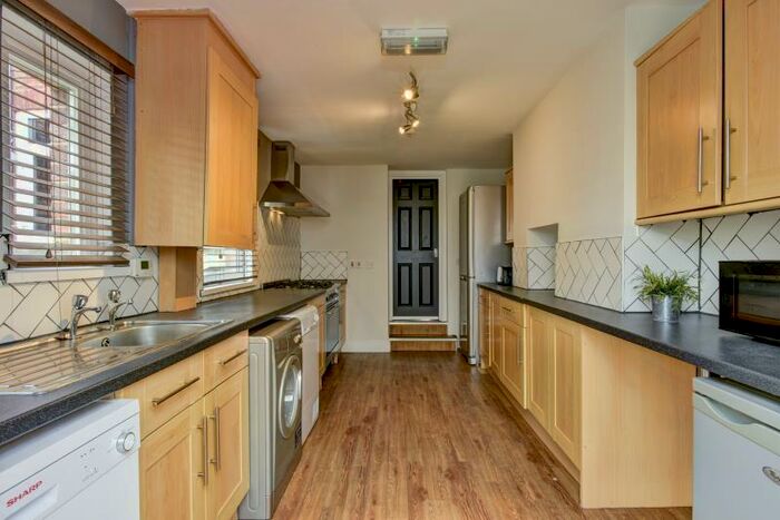 7 Bedroom Terraced House To Rent In Park Road, Exeter, EX1